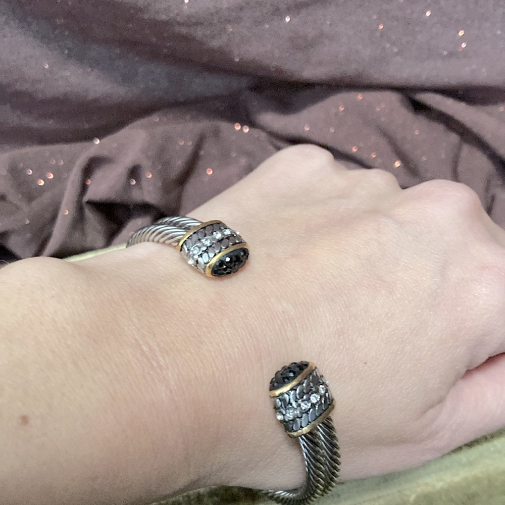 Beautiful Two Tone Cable Bangle - image 5